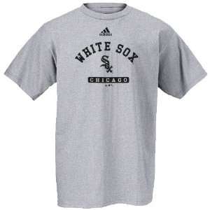  Adidas Chicago White Sox Ash Practice T shirt: Sports 