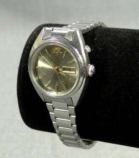 OLD JAPAN ORIENT AUTOMATIC CRYSTAL 21 JEWELS DAY&DATE LADIES BRACELET 