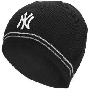New York Yankees   Logo Black Beanie 