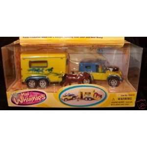  Breyer Adventure Vehicle & Two Horse Trailer: Toys & Games