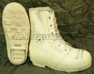   Military Issue White Mickey Mouse Boots w/ Valve Extreme Cold Weather