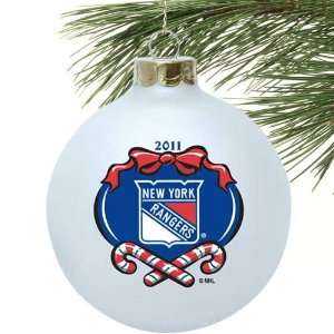  NHL New York Rangers 2011 White Glass Ornament: Sports 