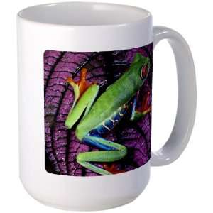   Coffee Drink Cup Red Eyed Tree Frog on Purple Leaf: Everything Else
