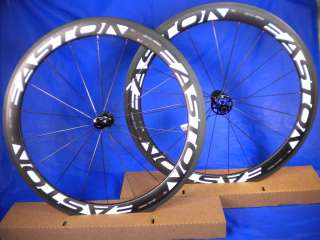   EC90 AERO CARBON 700C SHIMANO CLINCHER ROAD WHEELSET / FRONT AND REAR