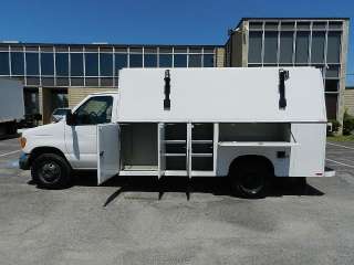 2005 Ford E450 KUV Enclosed Commercial Service Utility Work Van V 10 