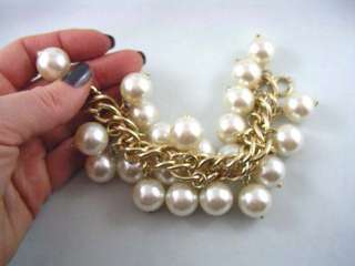 LUXURIOUS CHUNKY Faux Pearl DANGLING Bracelet ALA MODE  