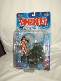 Vampirella Vampire Hunter Female Goddess Figure Facing Front Rare Blue 