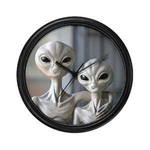  Alien Couple   Ufo Wall Clock by 