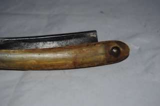 Vintage early 1800s 7/8 WADE & BUTCHER straight razor w/ HORN SHADES