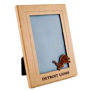    Detroit Lions 5x7 Vertical Wood Picture Frame: Sports & Outdoors