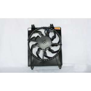   HAND RADIATOR FAN 2.7L ENGINE MODELS WITH TOWING PACKAGE: Automotive