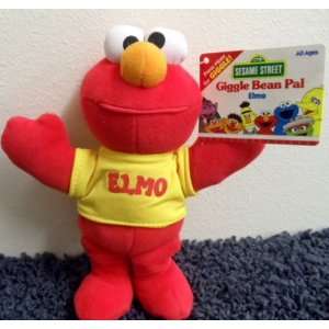  Street 8 Inch Plush Bean Bag Giggle Elmo   Doll Laughs and Giggle 