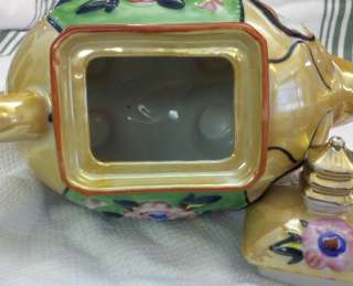   Japan Red Letter Lucky Elephant Teapot Tea Pot Lustre Vintag  