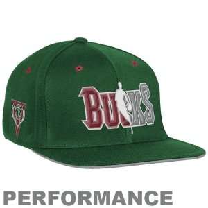   Buck Cap : Adidas Milwaukee Bucks Green Official Draft Day Flex Hat