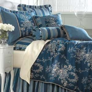   Countryside Toile Comforter Cover   Full/queen