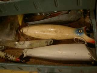   Box vintage Fishing Lures reel baits hooks full minnow Simonsen  