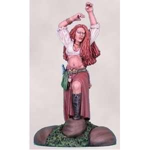    Elmore Masterwork Close Combat Female Sorcerer Toys & Games
