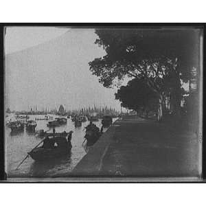  Seawall,harbor crowded with sampans,Canton: Home & Kitchen