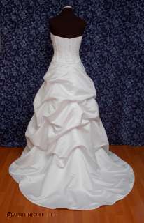 Davids Bridal T8946R White Satin w/ Lace, Skirt Pick ups Wedding 