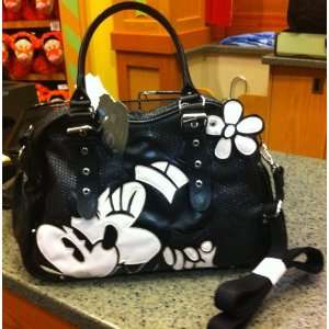  Disney Mickey and Minnie Mouse Kiss Ladies Purse NEW 