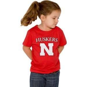  Nebraska Cornhuskers Toddler Red Essential T Shirt: Sports 