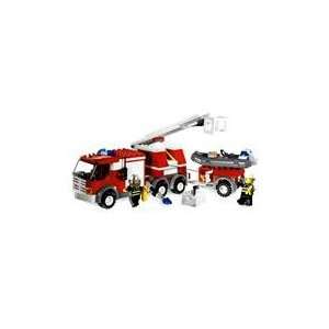  LEGO: Fire Truck 214 Pieces: Toys & Games