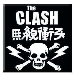  EMI   The Clash magnet Skull Logo Toys & Games