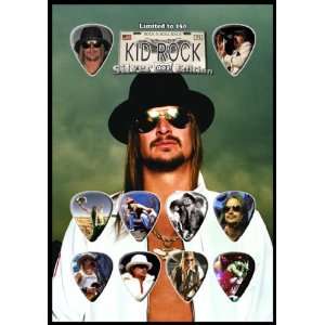  Kid Rock Silver Edition Guitar Pick Display With 10 Guitar 