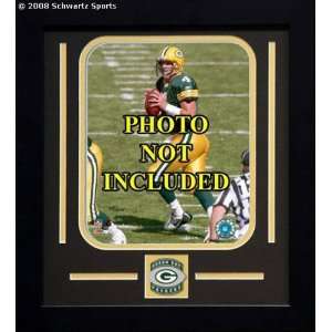  Green Bay Packers   Setup Frame 8x10 with Team Medallion 