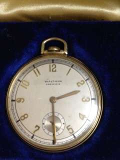  nice clear crystal with noscratches it comes with original waltham box