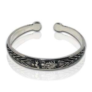  Womens Silver Dragon Pattern Bangle / Bracelet / Metal 