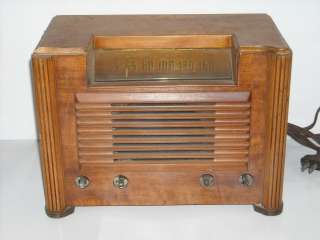 Vintage, Antique Emerson 7BW 179 15 Wood Desktop Tube Radio Art Deco 