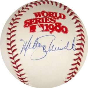    Mike Schmidt Signed Baseball   1980 World Serie: Everything Else