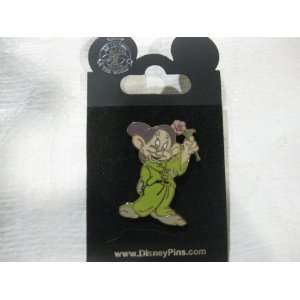  Disney Pin Dopey with Flower: Toys & Games