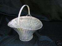 Large Silver Plated Basket Fruit Bread or Centerpiece  