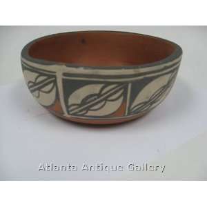  Native American Pottery Chili Bowl