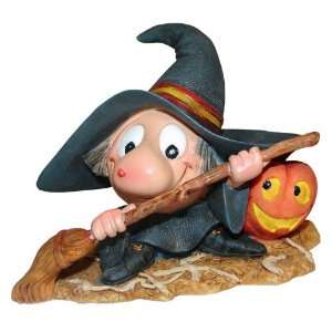  Happy Hilda   Witch Halloween Figurine