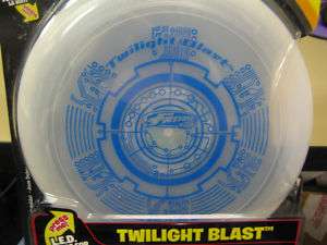 LED Light Up Frisbee Disc   Twilight Blast  
