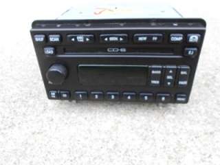   FORD MUSTANG EXPLORER MOUNTAINEER 6 DISC CD PLAYER AM FM RADIO  