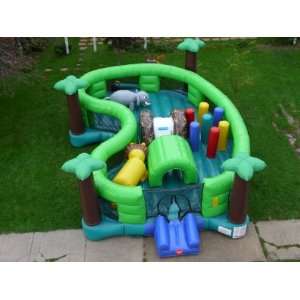  Bounce House   Jungle Playland Interactive Inflatable with 