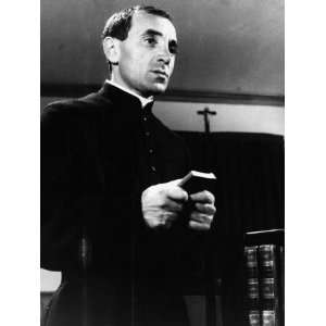 Charles Aznavour (episode Homicide point ne seras) Le Diable et Les 