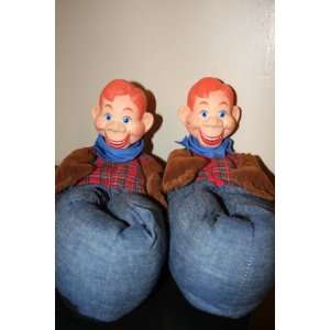    Retro Collectible Howdy Doody Cowboy Slippers 