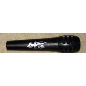 BRIAN JOHNSON ac/dc AUTOGRAPHED microphone *PROOF