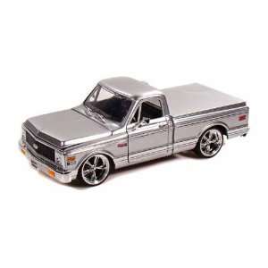   1972 Chevy Cheyenne Pick Up Truck 1/24 KMC Rims Silver: Toys & Games