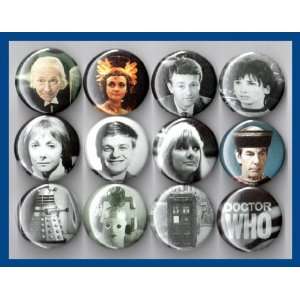  Doctor Who 1st Doctor William Hartnell Set of 12   1 Inch 