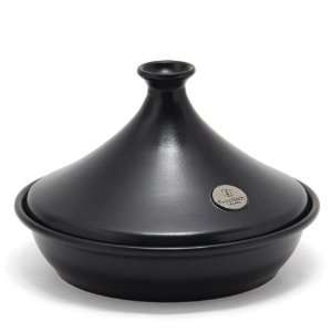 Emile Henry 2.6 Quart Flame Top Tagine   Noir  Sports 