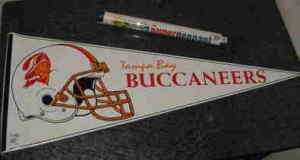 OLD LOGO EXTRA LARGE TAMPA BAY BUCS Pennant Banner MINT  